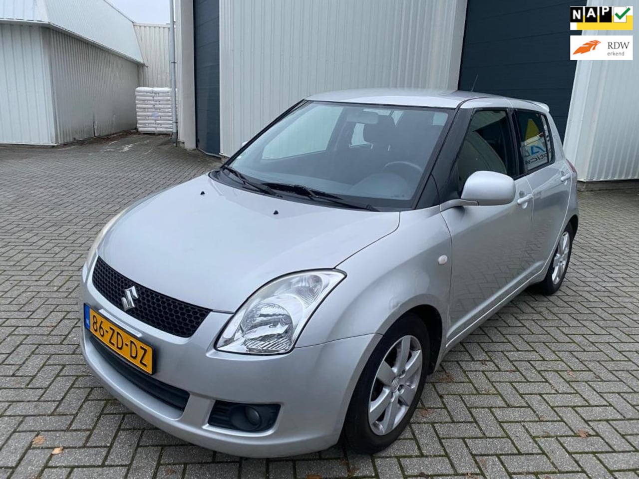 Suzuki Swift - 1.3 Shogun / 5DRS / Airco / Inruilkoopje - AutoWereld.nl