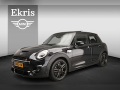 MINI Cooper S - 5-deurs Hammersmith Edition / Panoramadak / Leder / Camera / PDC / LED / Harman-Kardon / A