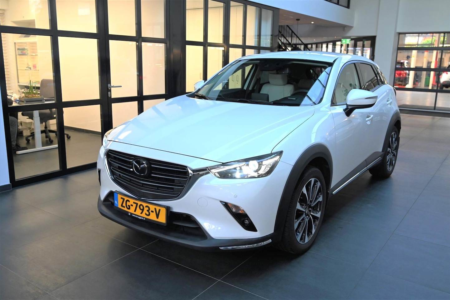 Mazda CX-3 - SkyActiv-G 120 6MT GT-M met White/Leather Pack *Trekhaak* *Dealeronderhouden* - AutoWereld.nl