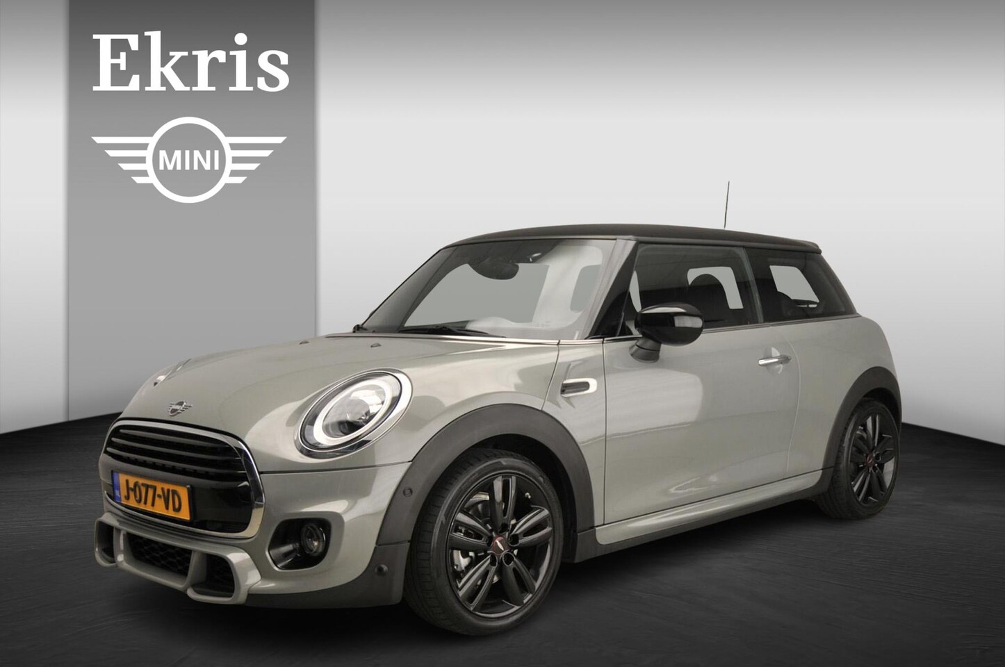 MINI Cooper - 3-deurs Automaat / JCW-Pakket / PDC / JCW Sportstoelen / LED / Climate /Alu wielen 17 inch - AutoWereld.nl