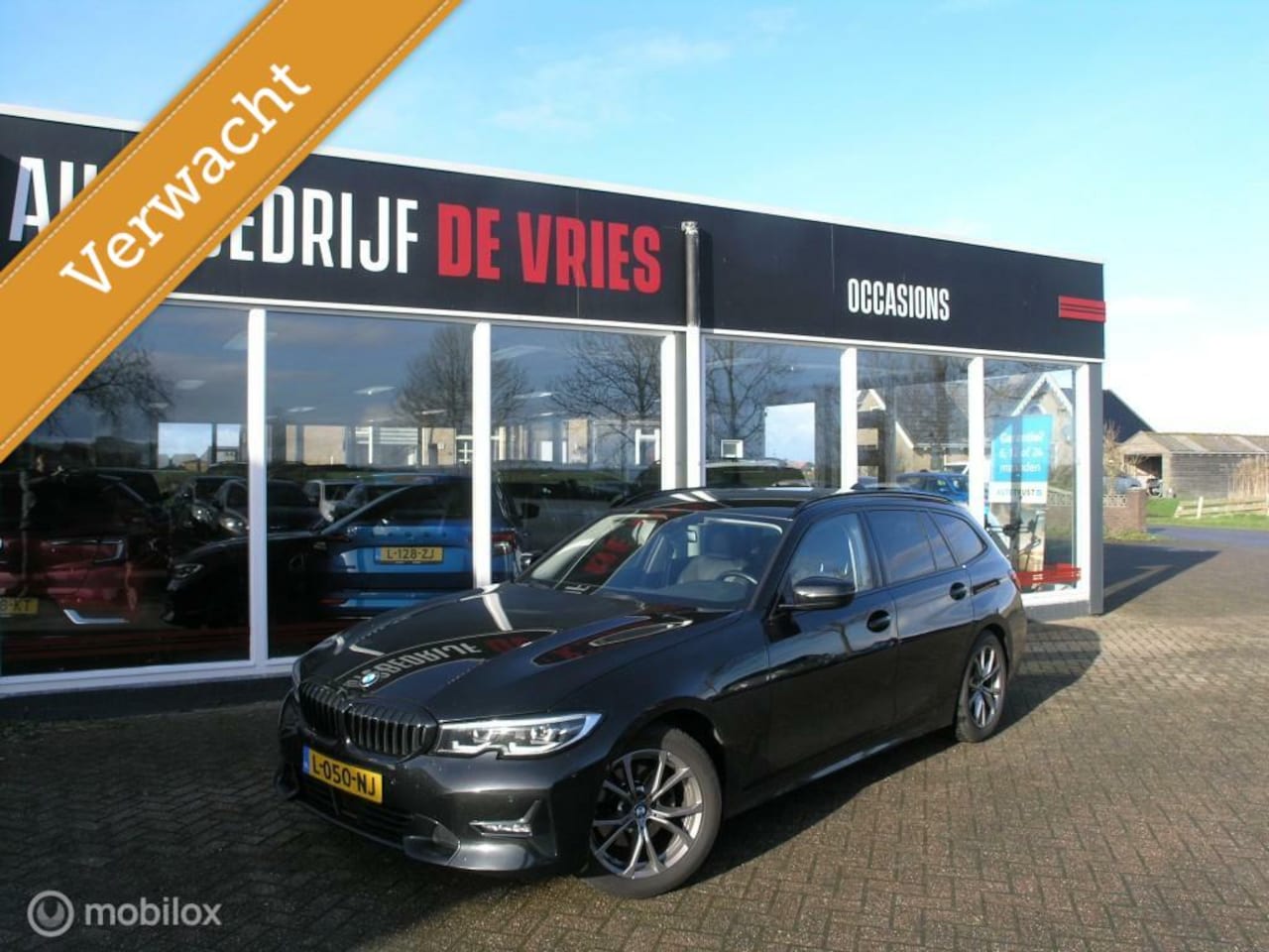 BMW 3-serie Touring - 320i Bsns Edition Plus Adaptive-Cruise/Black-Optick - AutoWereld.nl