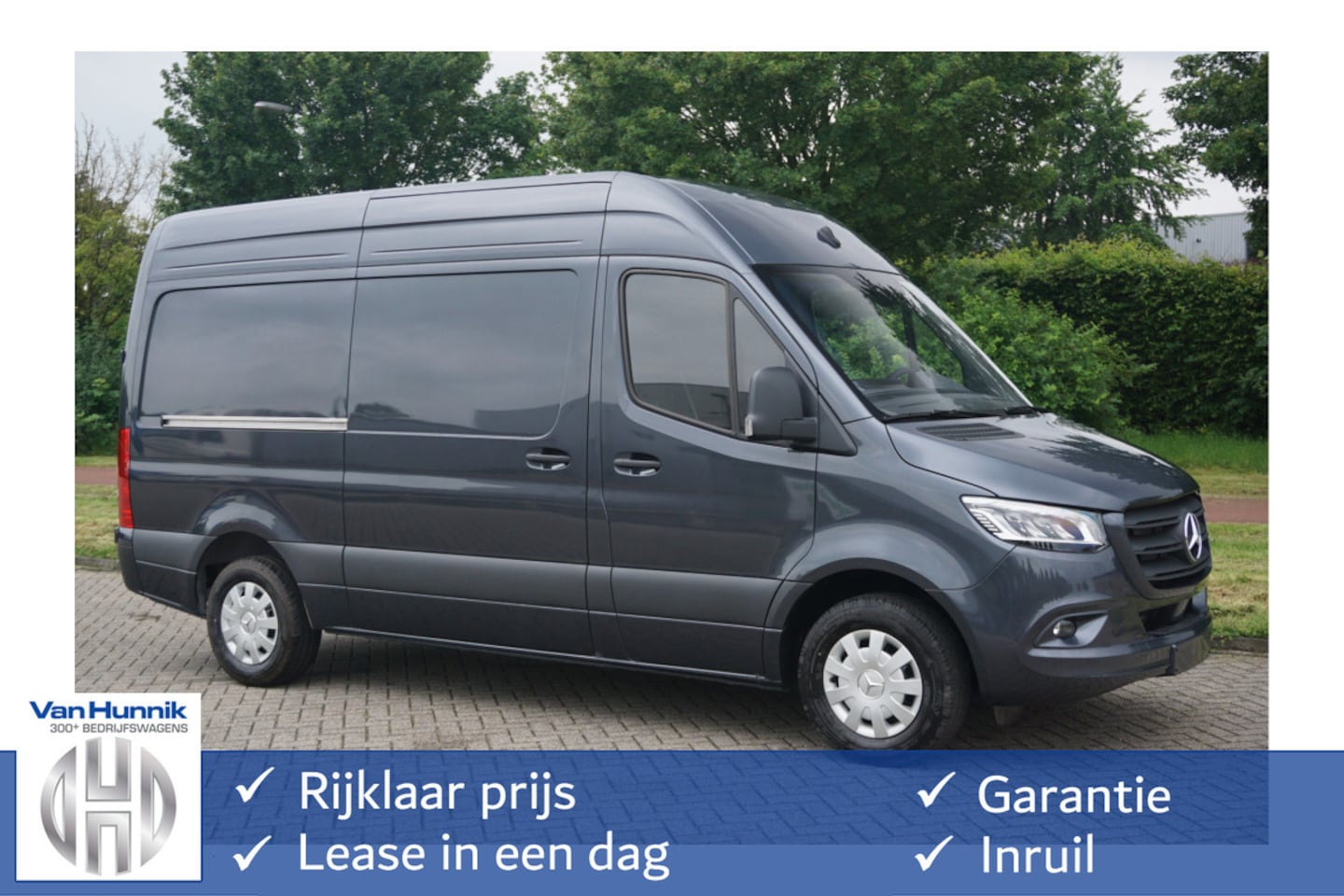 Mercedes-Benz Sprinter - 317CDI Pro L2H2 10.25" Mbux Navi, Cam, 3.5T Trekhaak, LED 2x schuifdeur!! NR. R890* - AutoWereld.nl