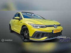 Volkswagen Golf - 1.5 TSI 150PK Clubsport Panodak 19" Velgen