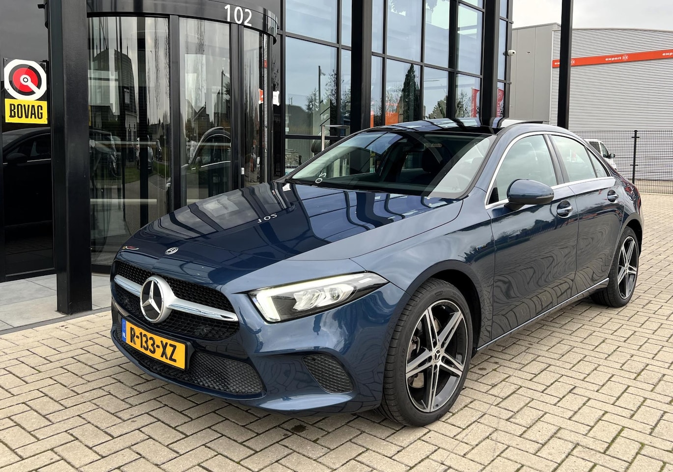 Mercedes-Benz A-klasse - 250 e Panoramadak - AutoWereld.nl