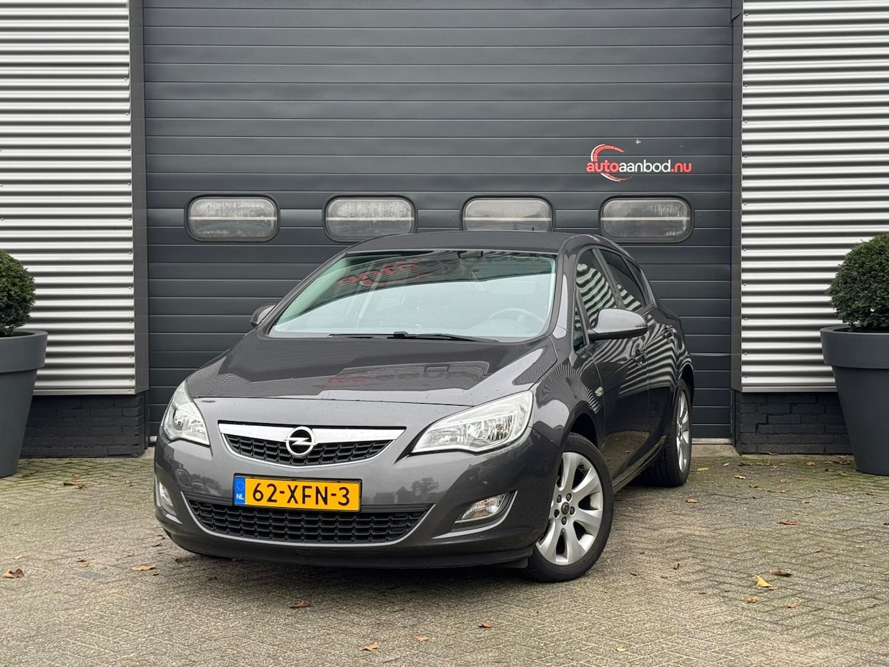 Opel Astra - 1.4 Turbo Edition | Navigatie | Trekhaak | Parkeersensoren | Airco | - AutoWereld.nl