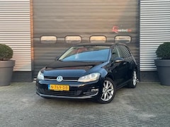 Volkswagen Golf - 1.4 TSI Highline | Navigatie | Parkeersensoren | Lichtmetalen Velgen | Stoelverwarming |