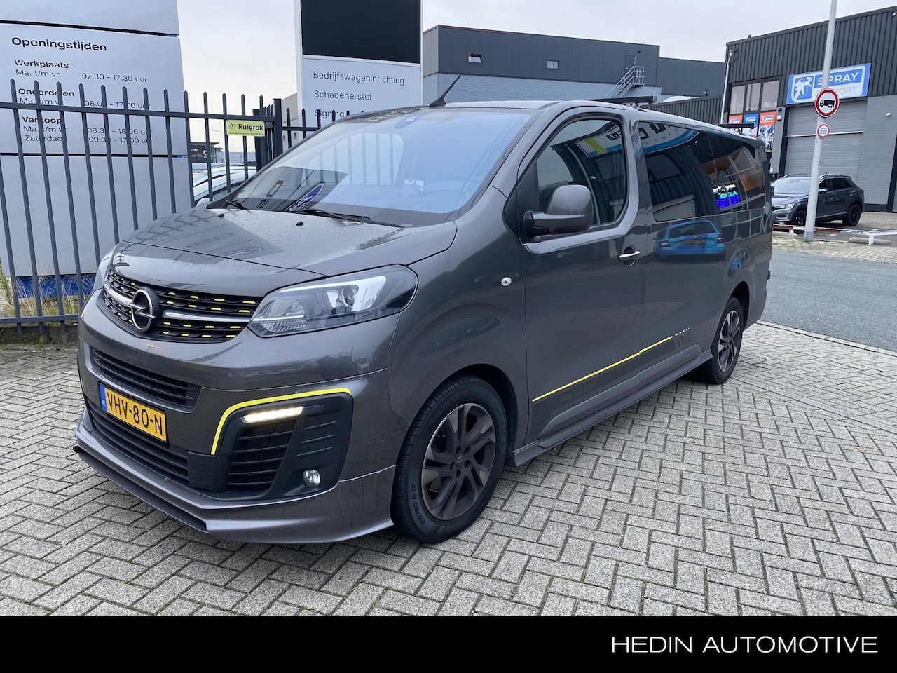 Opel Vivaro - 2.0 CDTI L2H1 Innovation Irmscher Sport - AutoWereld.nl