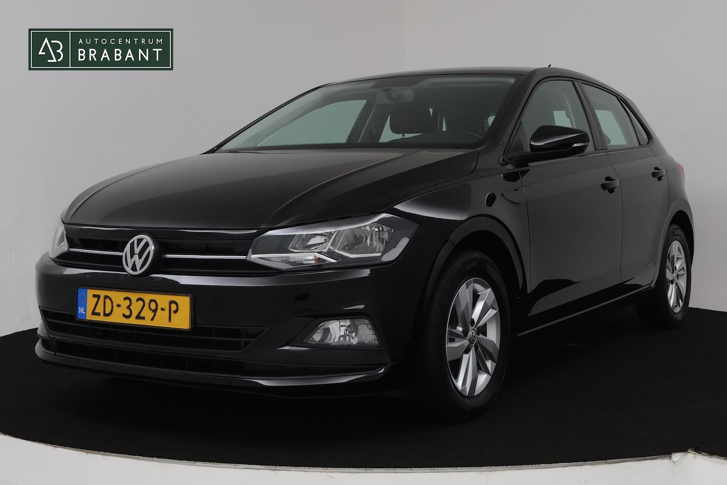 Volkswagen Polo - 1.0 TSI Comfortline (NAVIGATIE, ADAPTIVE CRUISE, PARKEERSENSOREN, CARPLAY, NL-AUTO, GOED O - AutoWereld.nl