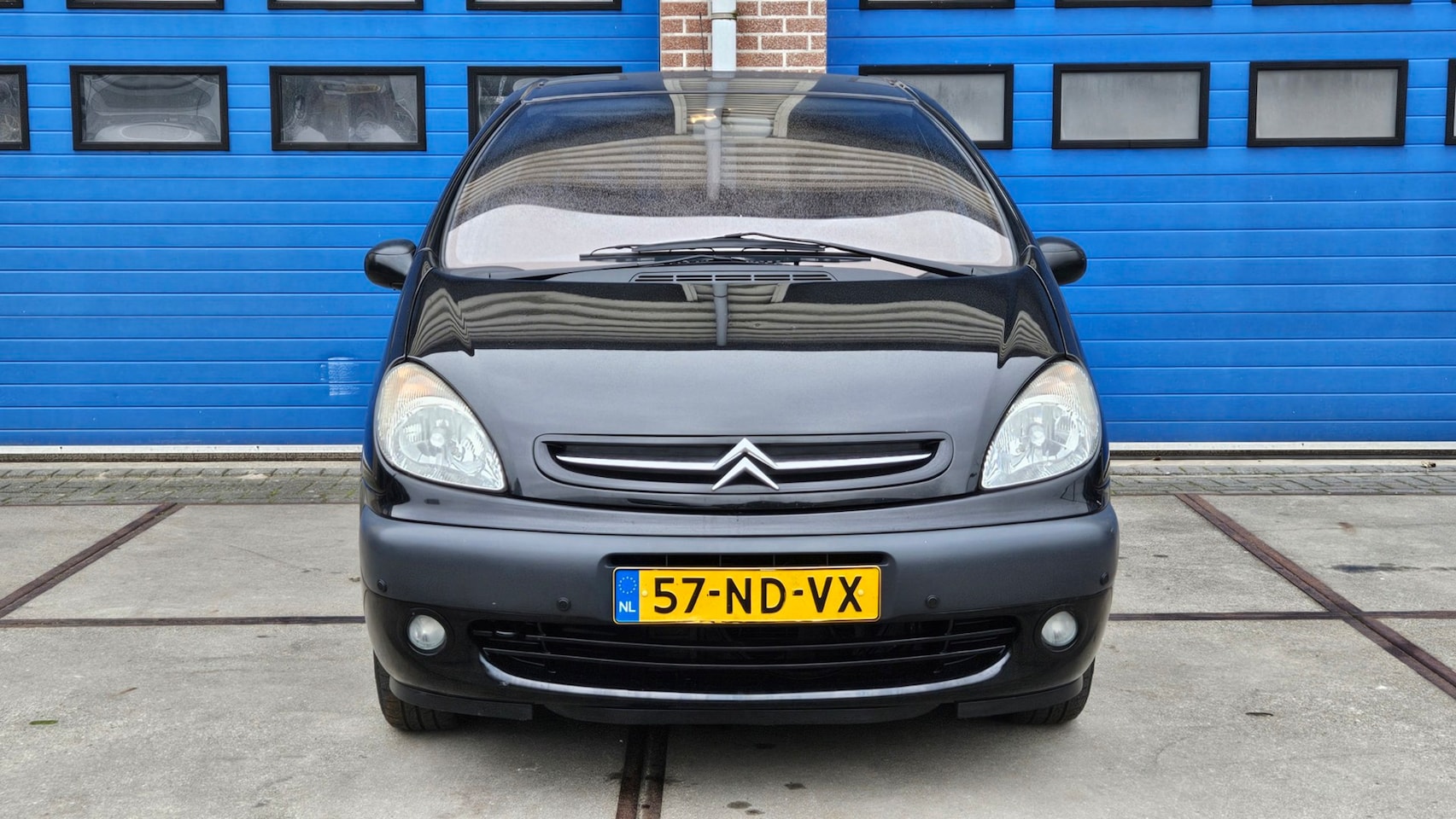 Citroën Xsara Picasso - 2.0i-16V Différence 2 automaat *airco* - AutoWereld.nl