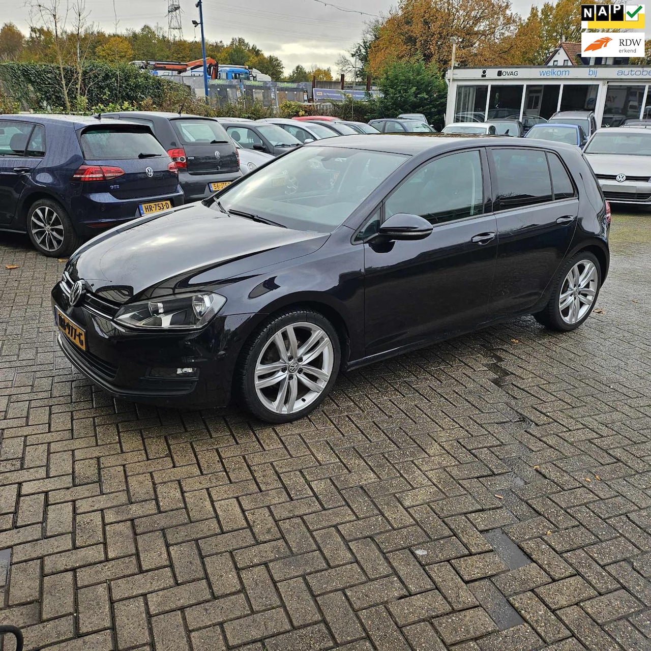 Volkswagen Golf - 1.0 TSI Aut.-Navi-Camera-Adaptivecruise. - AutoWereld.nl