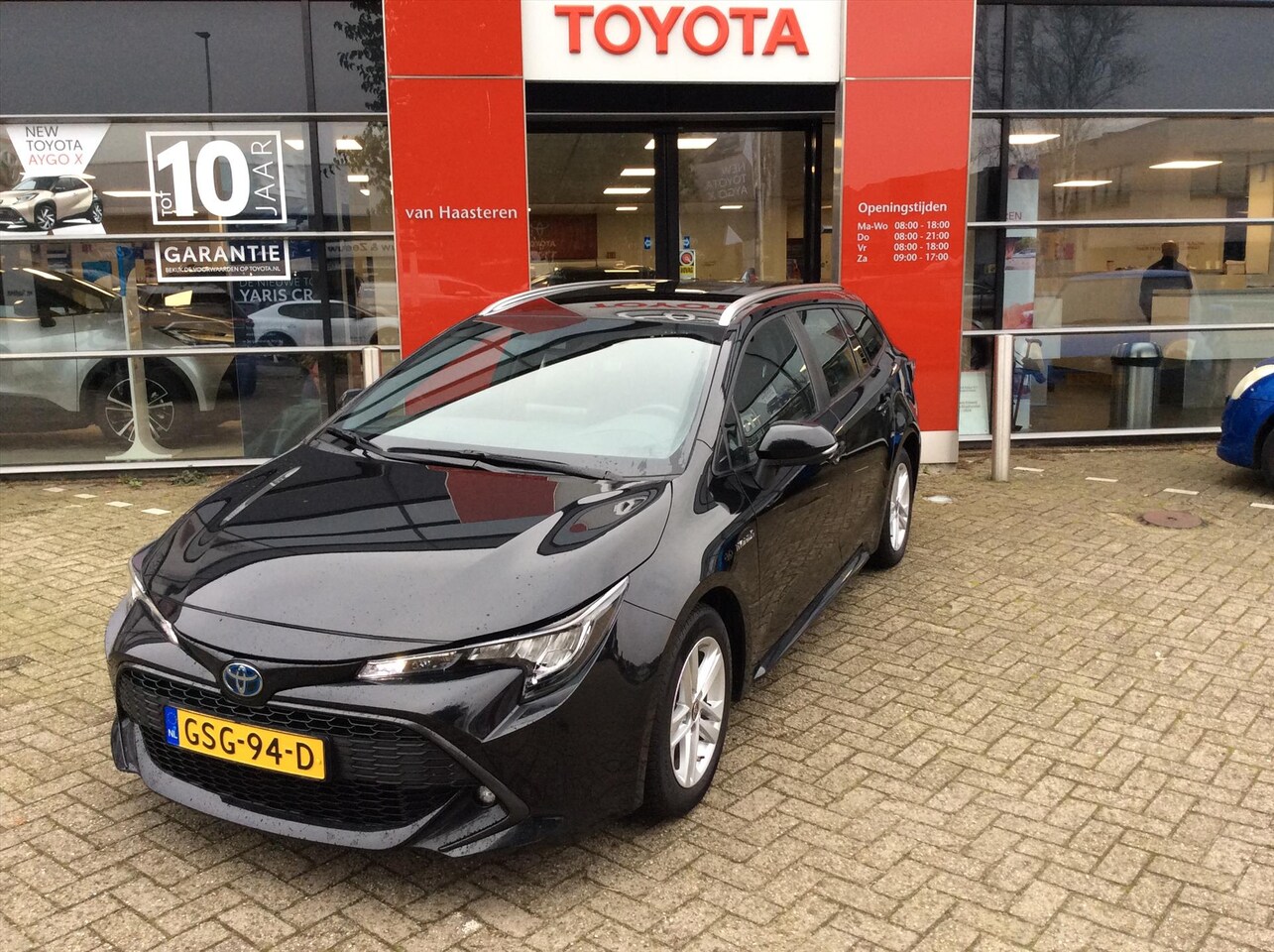 Toyota Corolla Touring Sports - 1.8 Hybrid 122pk CVT Active - AutoWereld.nl