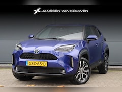 Toyota Yaris Cross - 1.5 Hybrid Dynamic Team Deutschland / Stuur-Stoelverwarming / Camera / Carplay