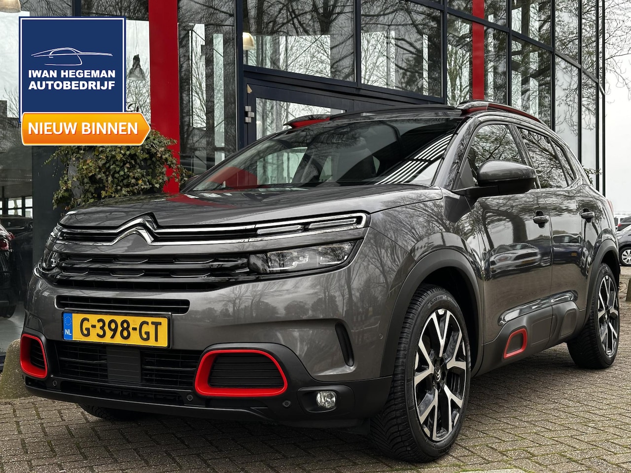 Citroën C5 Aircross - 1.2 PureTech Business Plus | Panodak | Navi | Trekhaak | PDC + Camera | LM Velgen | Cruise - AutoWereld.nl