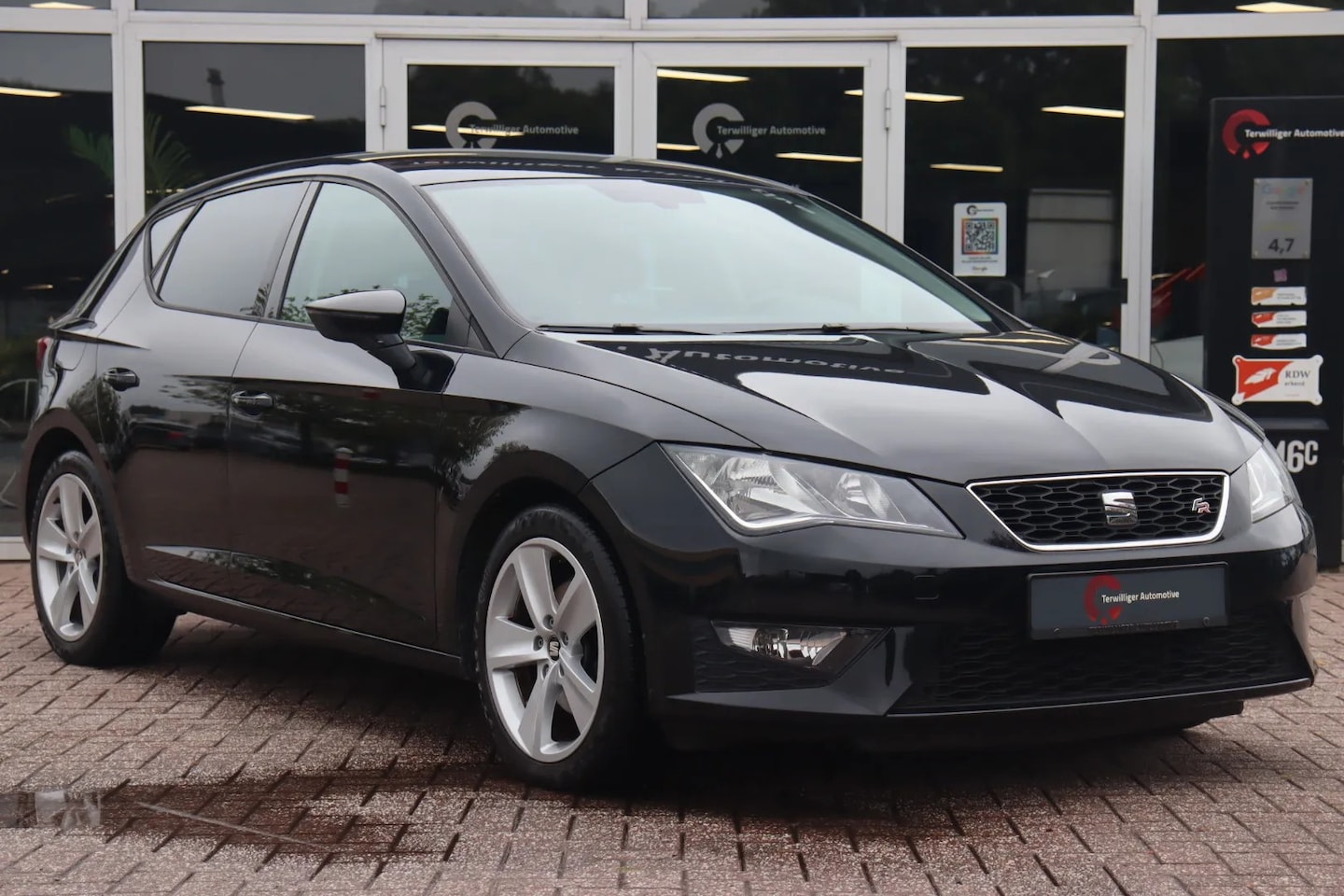 Seat Leon - 1.4 TSI FR | CRUISE | CLIMA | BLUETOOTH | 122 PK | - AutoWereld.nl