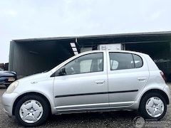 Toyota Yaris - 1.0-16V VVT-i 68pk L.Luna - airco - 96dkm nap - 5 deurs - stuurbrk - cv - lederen stuurwie