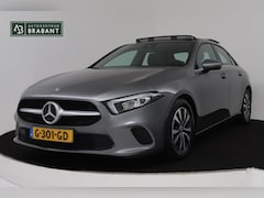 Mercedes-Benz A-klasse - 200 Business Solution Automaat (PANORAMADAK, CAMERA, NAVIGATIE, STOELV, CRUISE, NL-AUTO, G