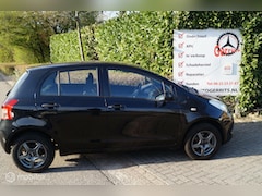 Toyota Yaris - 1.0 VVTi +met airco 5 deurs