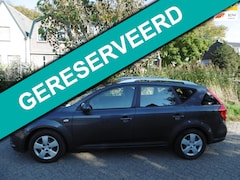 Kia Cee'd - 1.4 CVVT 90pk 2e eigenaar Airco Trekhaak 1200kg Zuinig A-Label