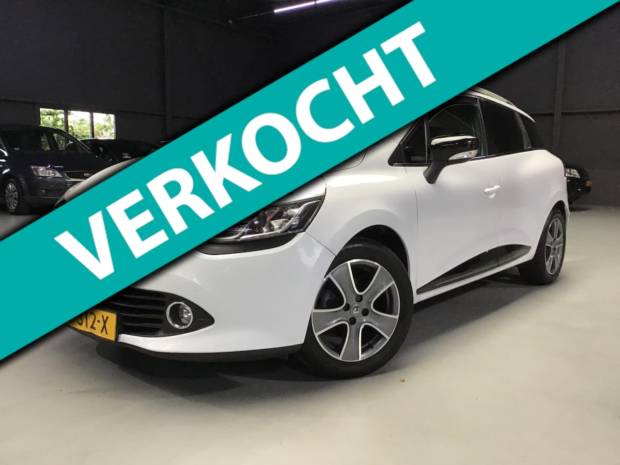 Renault Clio Estate - 0.9 TCe Night&Day I 2e Eigen I Navi I Airco I Cruise Contr I 16inch I Isofix I Park. sens. - AutoWereld.nl