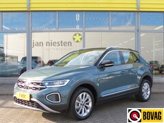 Volkswagen T-Roc - 1.5 TSI -150pk- AUTOMAAT / STYLE / NAVI / MATRIX IQ LED