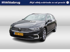 Volkswagen Passat Variant - 1.4 TSI PHEV 218pk GTE Business / Virtual Cockpit / LED / Elek. Achterklep / Camera / Navi