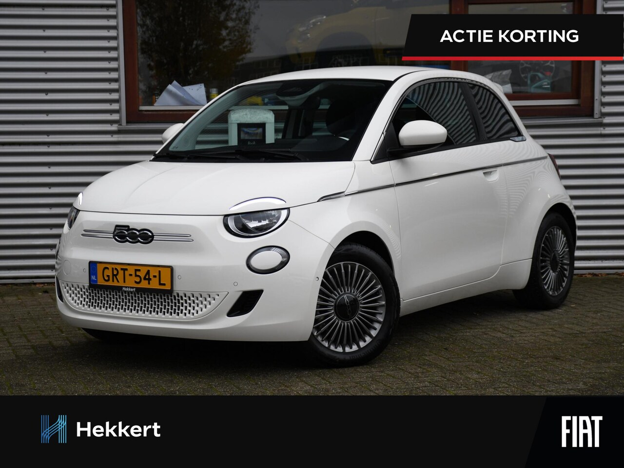 Fiat 500e - 42kWh 118pk Automaat APPLE CARPLAY | CRUISE | DAB | USB | STOELVERWARMING | 16''LM | CAMER - AutoWereld.nl