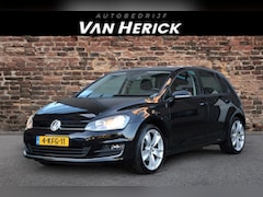 Volkswagen Golf - 1.2 TSI Highline Automaat | Trekhaak | Cruise | Clima | Navi