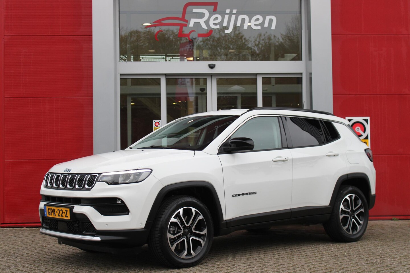 Jeep Compass - 4xe 190pk Plug-in Hybrid LIMITED BUSINESS AUTOMAAT | NAVIGATIE 10,25 "TOUCHSCREEN | APPLE - AutoWereld.nl