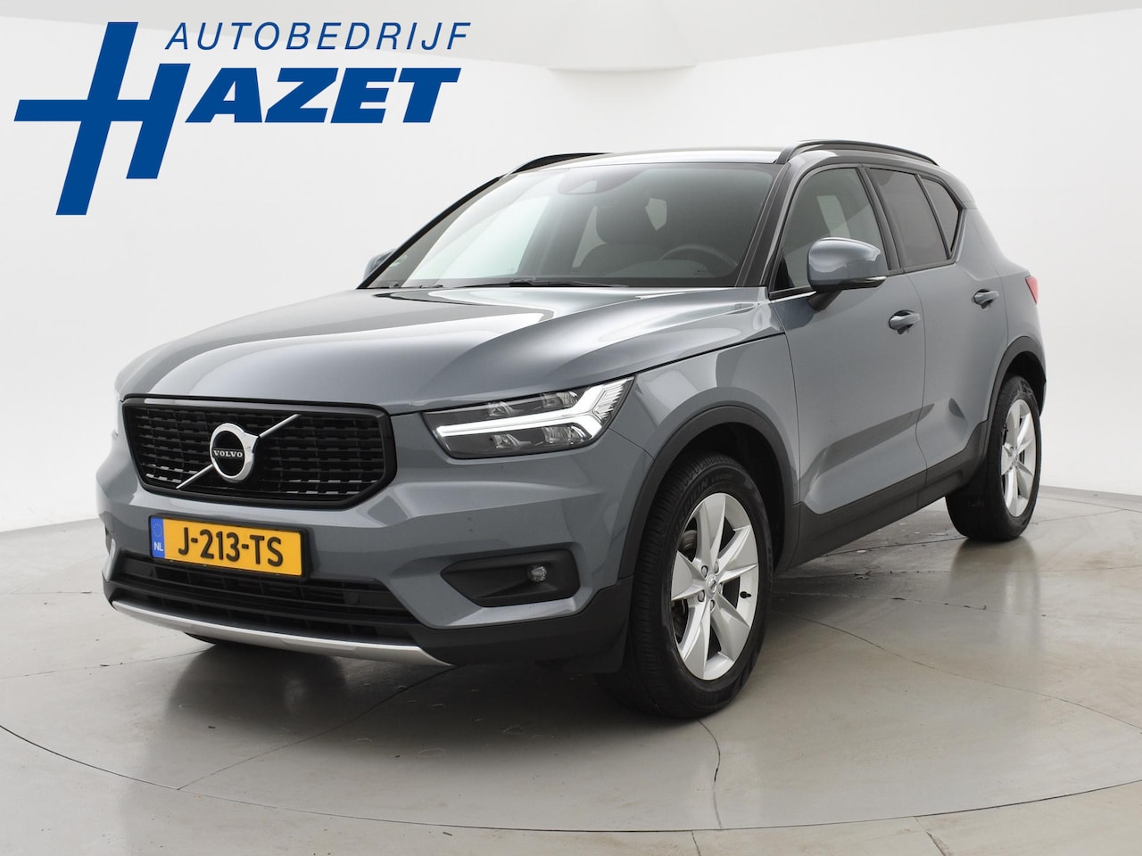 Volvo XC40 - 1.5T AUT. BUSINESS PRO + WEGKL. TREKHAAK / ADAPTIVE CRUISE / APPLE CARPLAY / LED - AutoWereld.nl