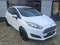 Ford Fiesta - 1.0 Champion *SYNC-AIRCO-APK