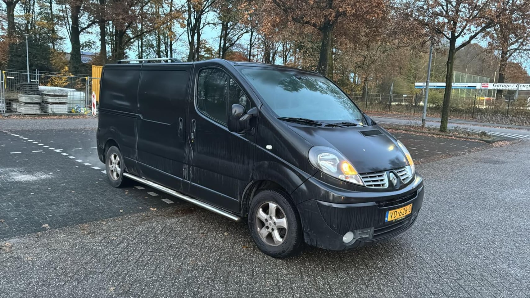 Renault Trafic - 2.0 dCi T29 L2H1 DC Eco 186.000 Nap Airco Lang Zwart 2013 - AutoWereld.nl