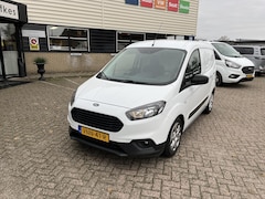 Ford Transit Courier - 1.5 TDCI Trend Duratorq S&S Weinig km's. BTW verrekenbaar. Uitzonderlijk mooie staat