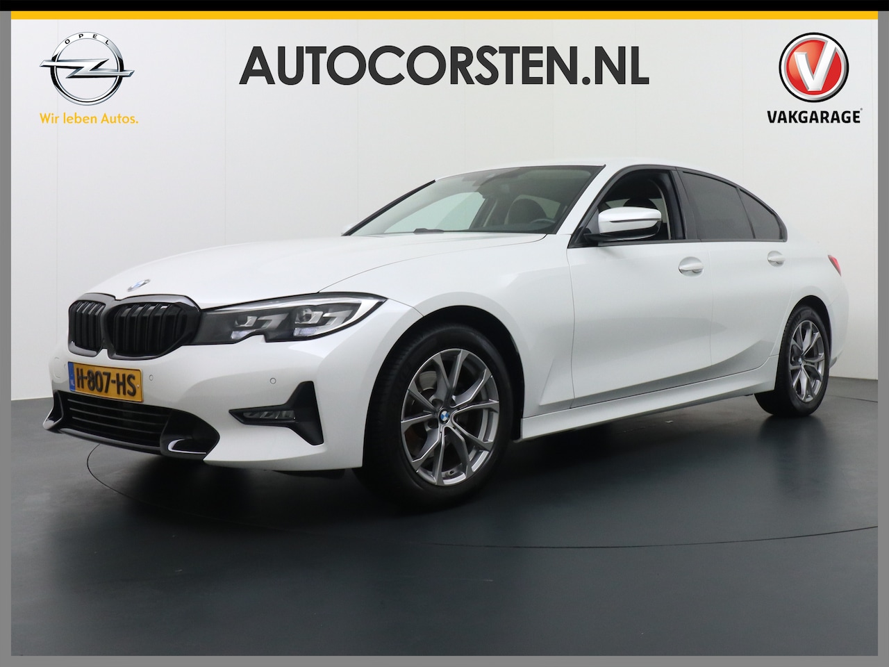 BMW 3-serie - 320i Aut8 Sport Line Executive Apple Carplay Android Auto Ecc Navi-Pro Trekhaak Bluetooth - AutoWereld.nl