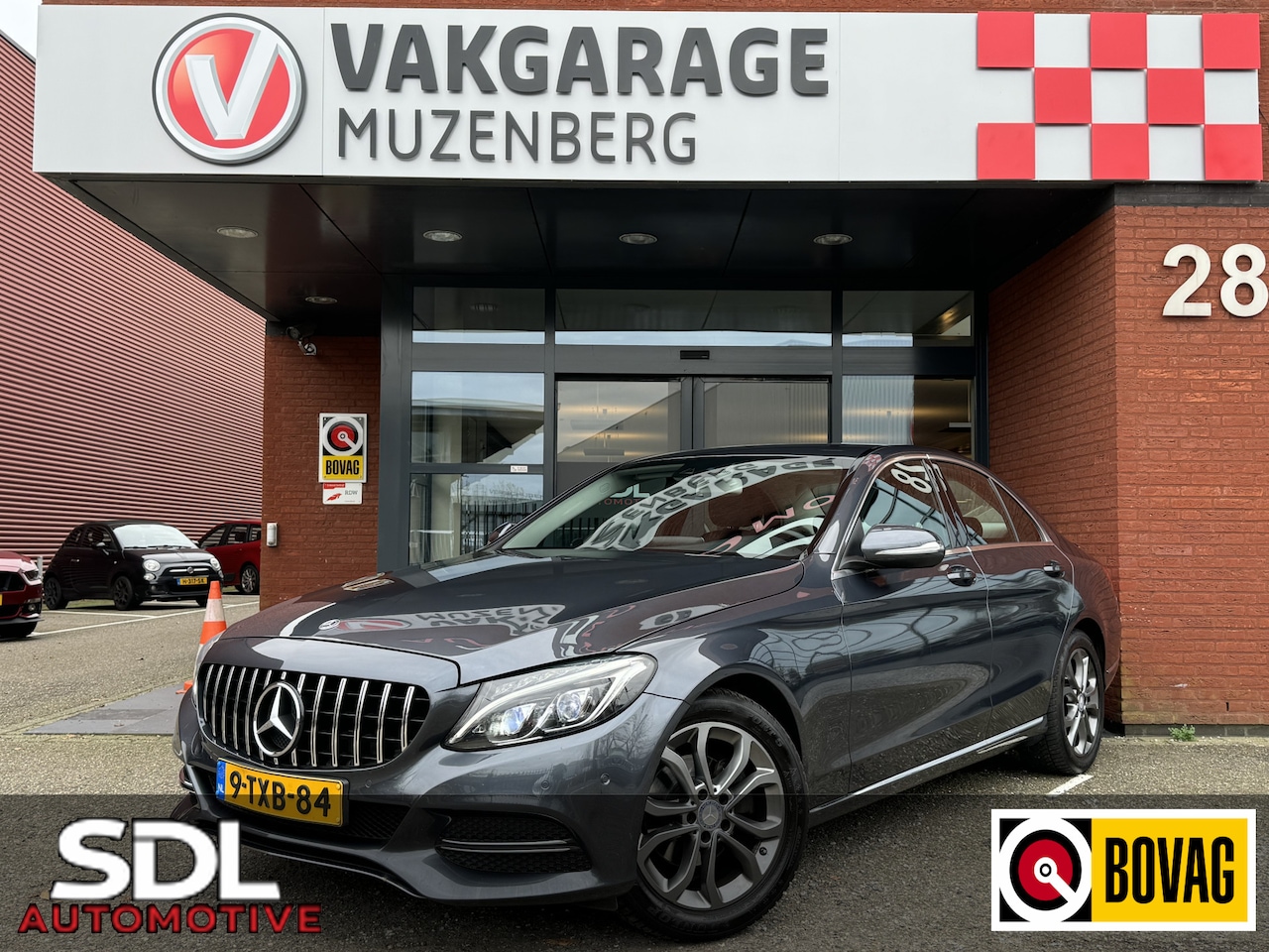 Mercedes-Benz C-klasse - 180 Ambition Comfort // CRUISE // TREKHAAK // NAVI // PDC // AMG STYLING // - AutoWereld.nl