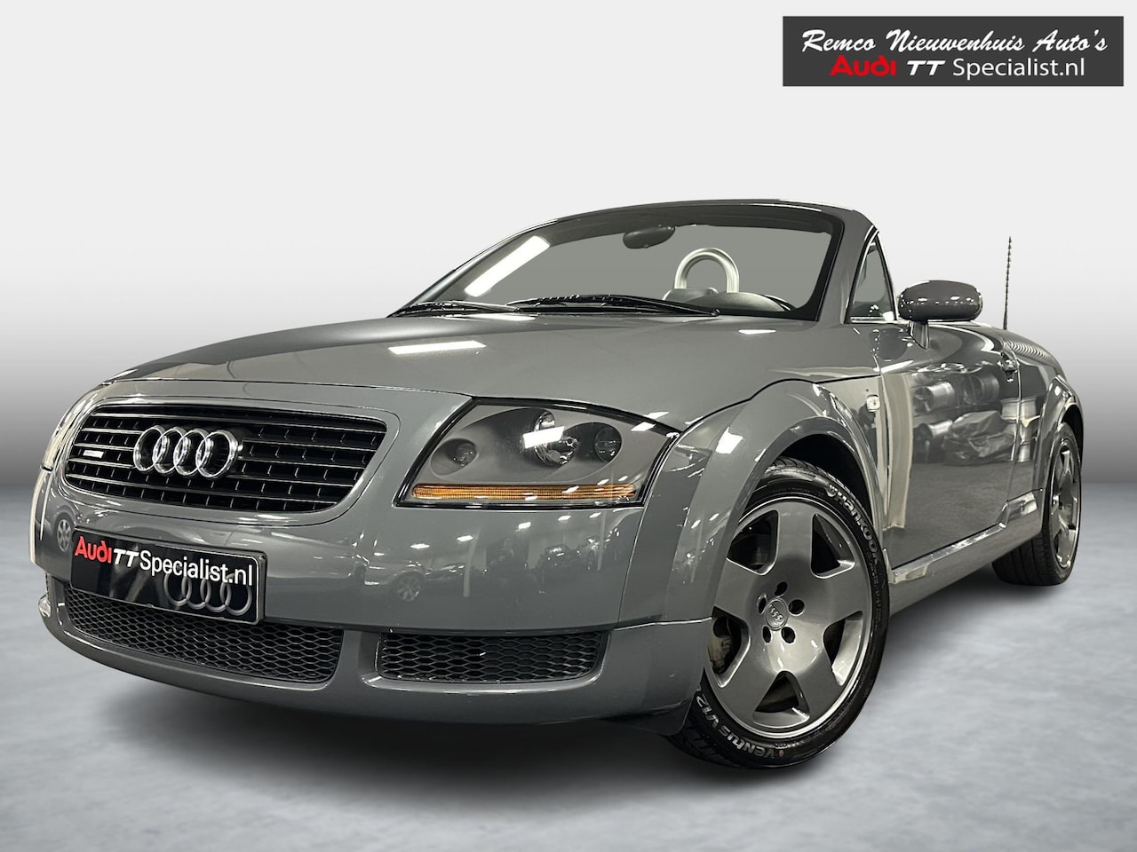 Audi TT Roadster - 1.8 5V Turbo quattro 225PK Nimbusgrey Pearl Hardtop - AutoWereld.nl