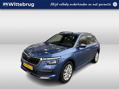 Skoda Kamiq - 1.0 TSI Sport Business / Achteruitrijcamera / Led / Navigatie / Getint glas / 17 Inch