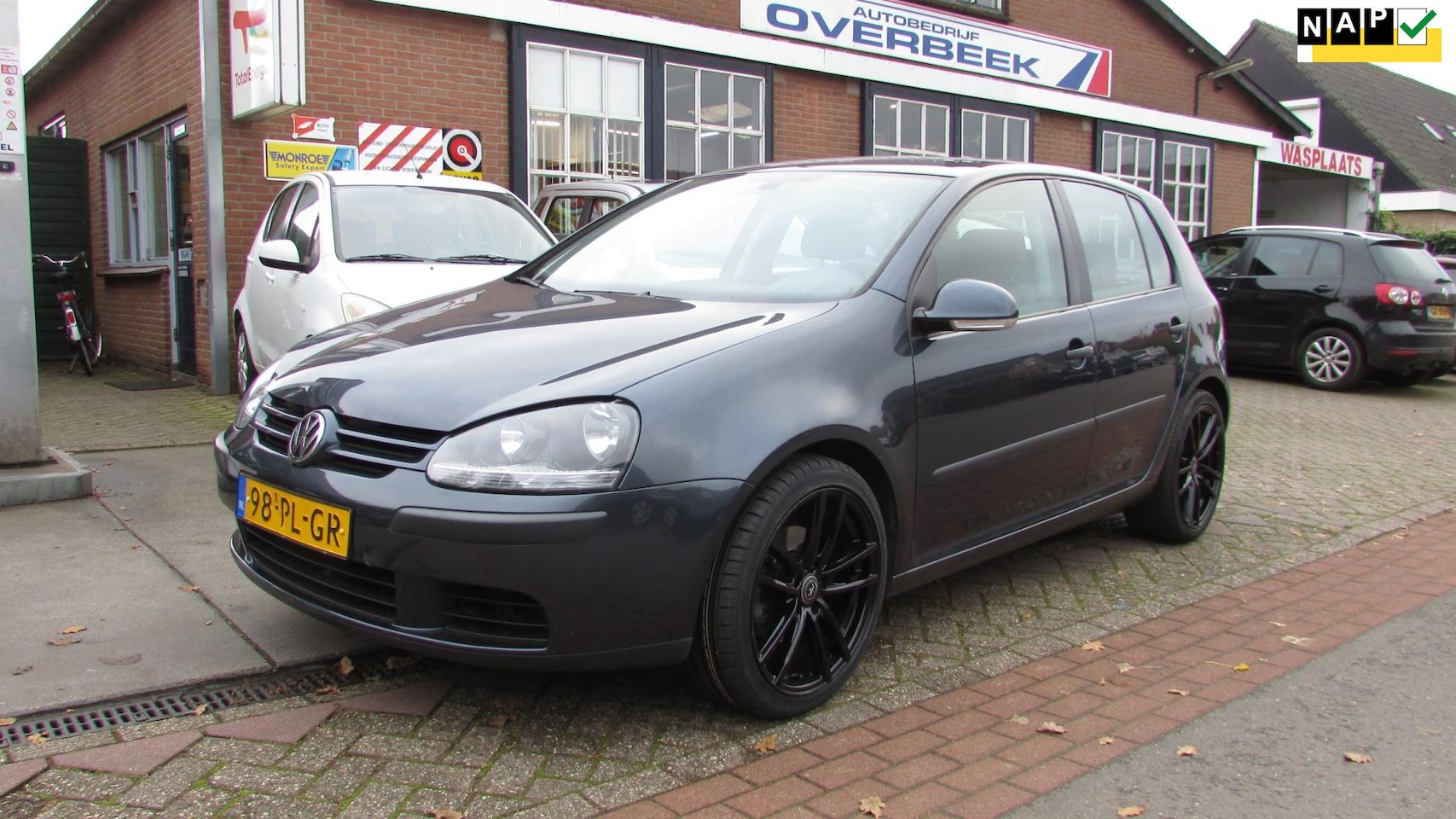 Volkswagen Golf - 2.0 FSI Comfortline 2.0 FSI Comfortline - AutoWereld.nl