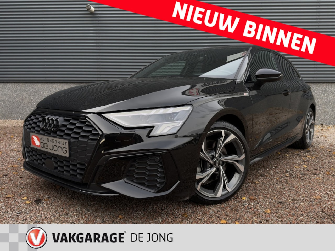 Audi A3 Sportback - 35 TFSI 2X S-Line 150PK | Black optic | Sfeerverlichting | 18'In - AutoWereld.nl