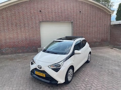 Toyota Aygo - CABRIO 1.0 VVT-i x-play limited CAMERA CARPLAY