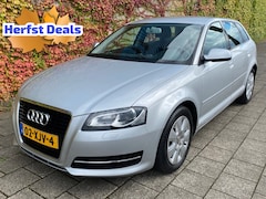 Audi A3 Sportback - 1.2 TFSI Attraction Advance|Navigatie|Climate Control|