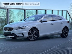 Volvo V40 - 1.5 T3 Polar+ Sport Automaat, R-design, Panoramadak, Extra getinte ramen achter, 17 inch w