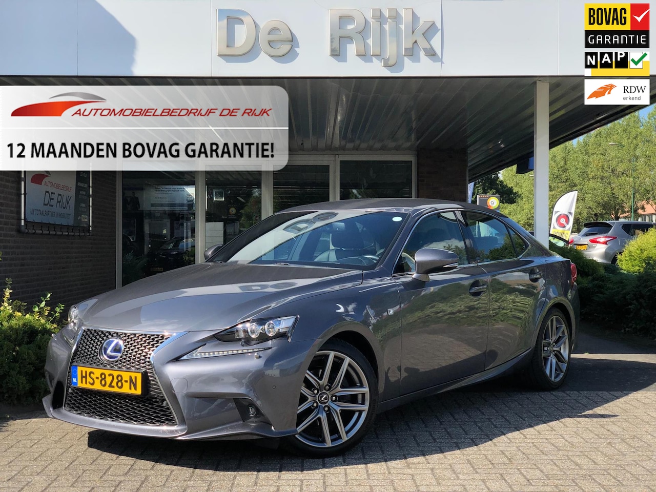 Lexus IS - 300h F Sport Line | Leder, Stoelverw.+verkoeling, Muis, Camera, Cruise, Navigatie | Dealer - AutoWereld.nl