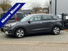 Kia Niro - 1.6 GDi Hybrid DynamicLine. Camera, Navi, Clima, Haak 1300kg