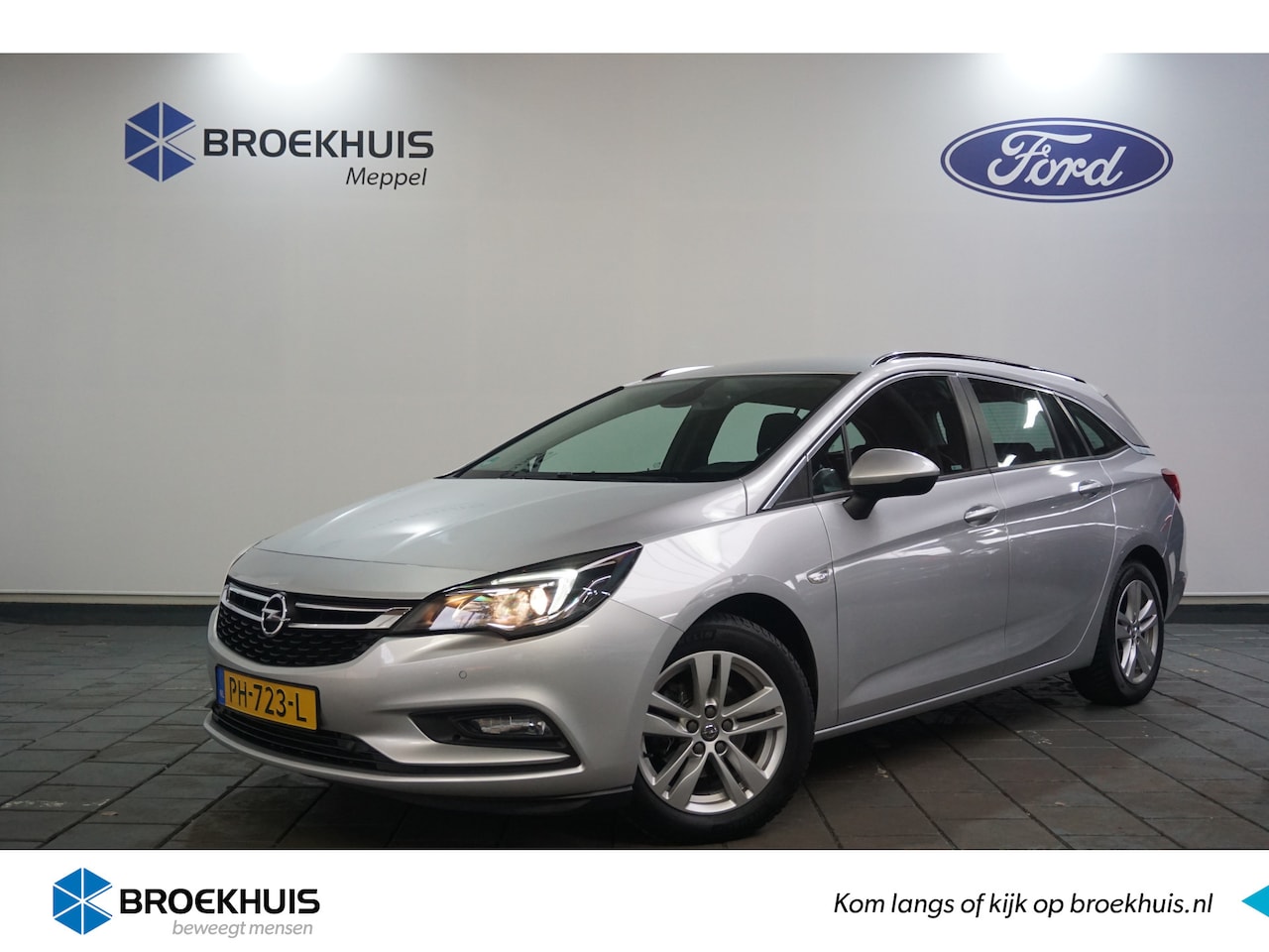 Opel Astra Sports Tourer - 1.4 Innovation | Trekhaak | Xenon | Camera | Clima | Navi | - AutoWereld.nl