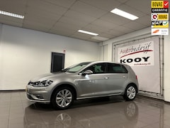 Volkswagen Golf - 1.0 TSI Comfortline * Carplay / Trekhaak / Parkeersensoren / NL Auto