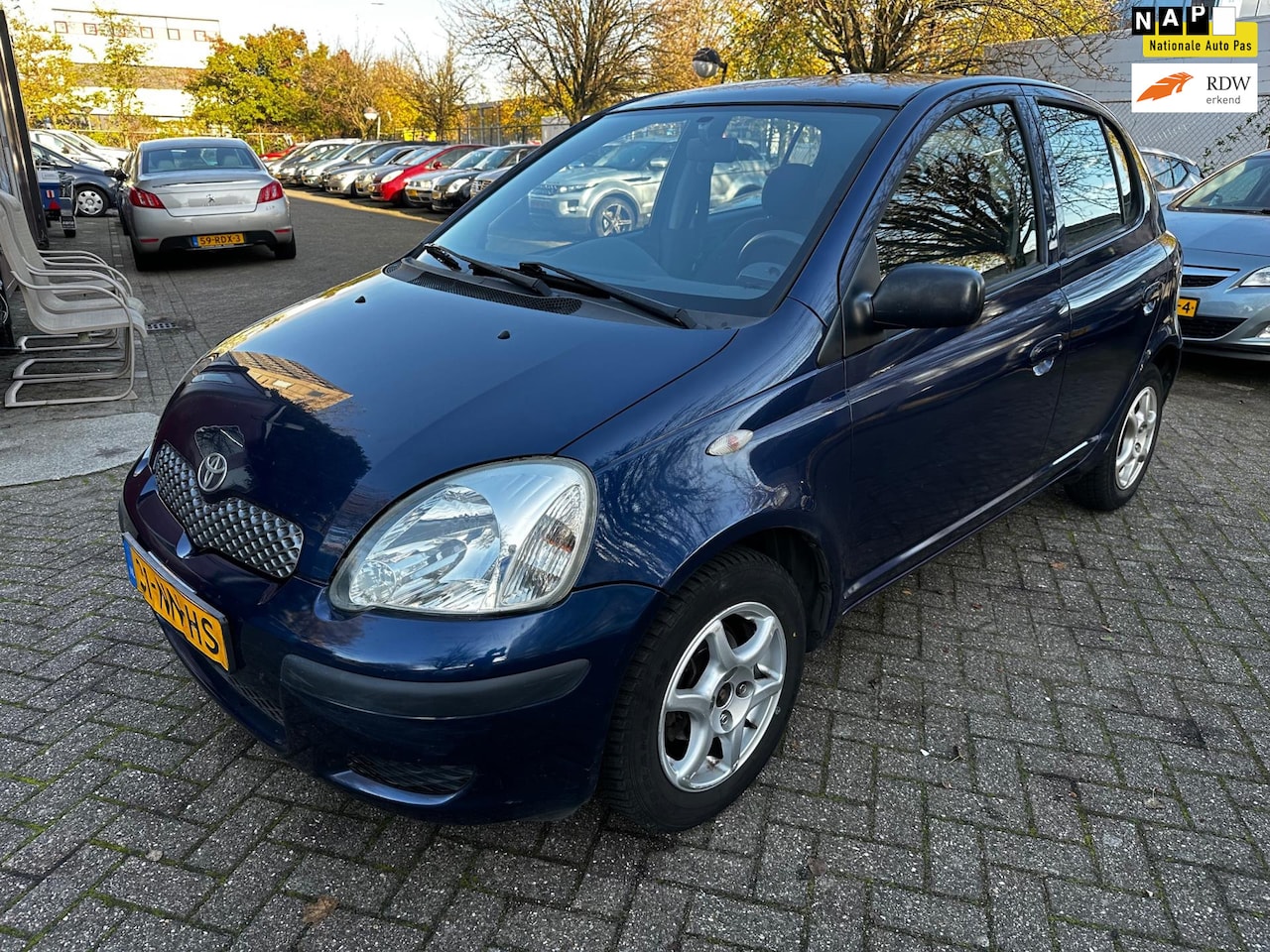 Toyota Yaris - 1.0 VVT-i Idols 1.0 VVT-i Idols, * Nw koppeling* apk* koopje - AutoWereld.nl