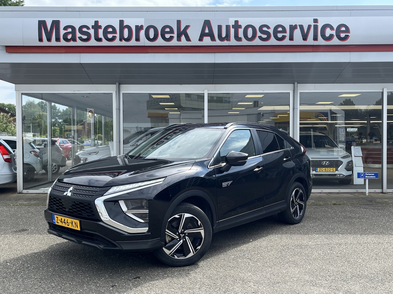 Mitsubishi Eclipse Cross - 2.4 PHEV Intense Staat in Hardenberg - AutoWereld.nl