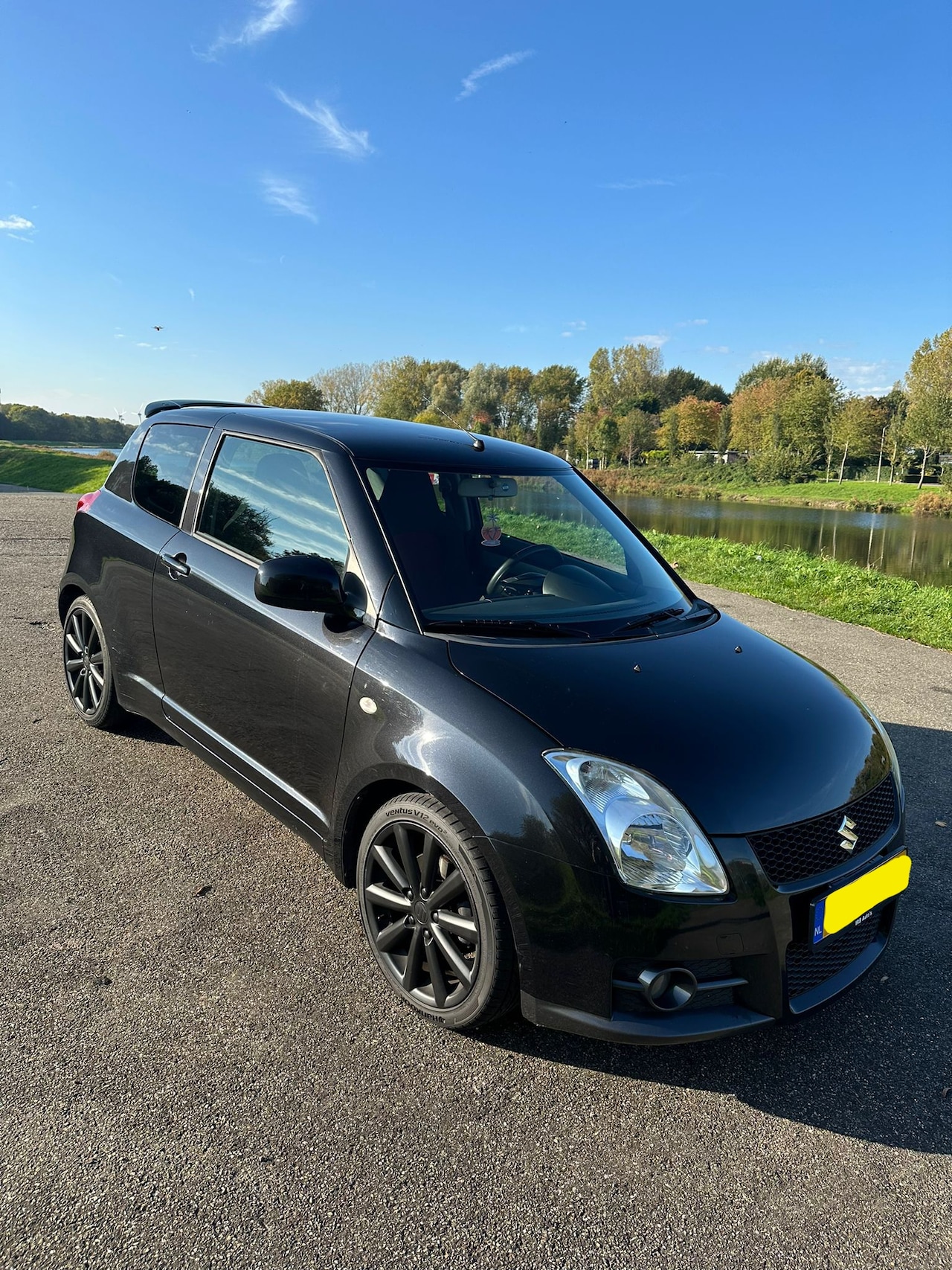 Suzuki Swift - 1.6 Sport - AutoWereld.nl