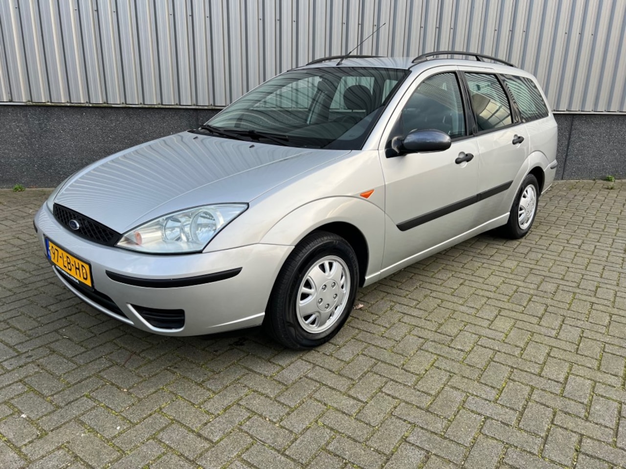 Ford Focus - 1.6-16V COOL EDITION Stationcar 5-Drs Youngtimer!! - AutoWereld.nl