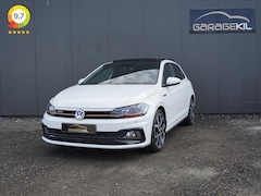 Volkswagen Polo - 2.0 TSI GTI Panoramadak / Virtual cockpit / Adaptive cruise / PDC / Camera /Stoel verw